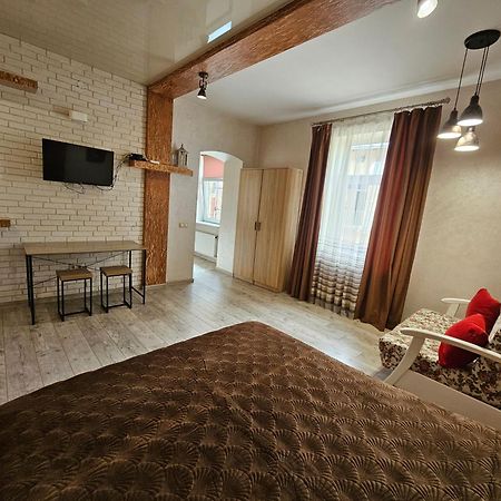 Apartment On Horodotska Street Lviv Luaran gambar